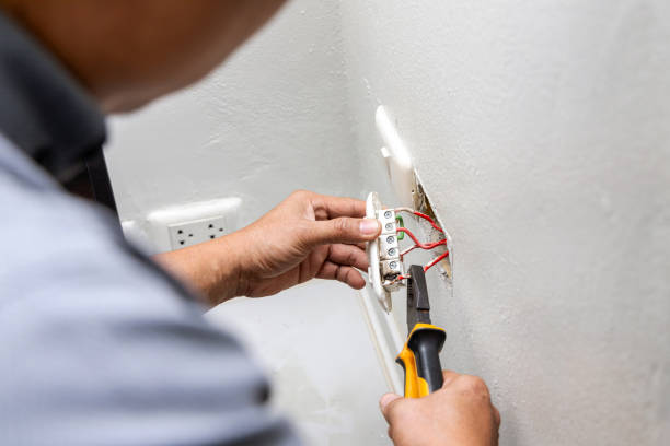 Best Licensed Electrician  in Twin Rivers, NJ